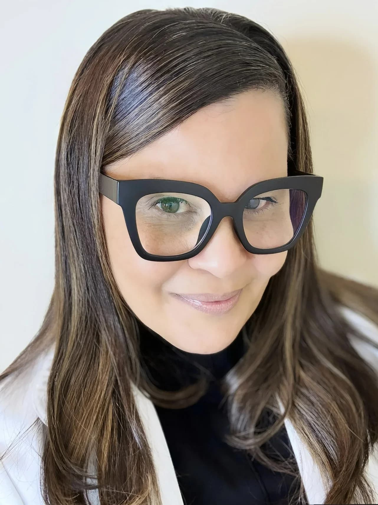 Yanixza Morales, FNP-BC, Founder of D-Essence Wellness